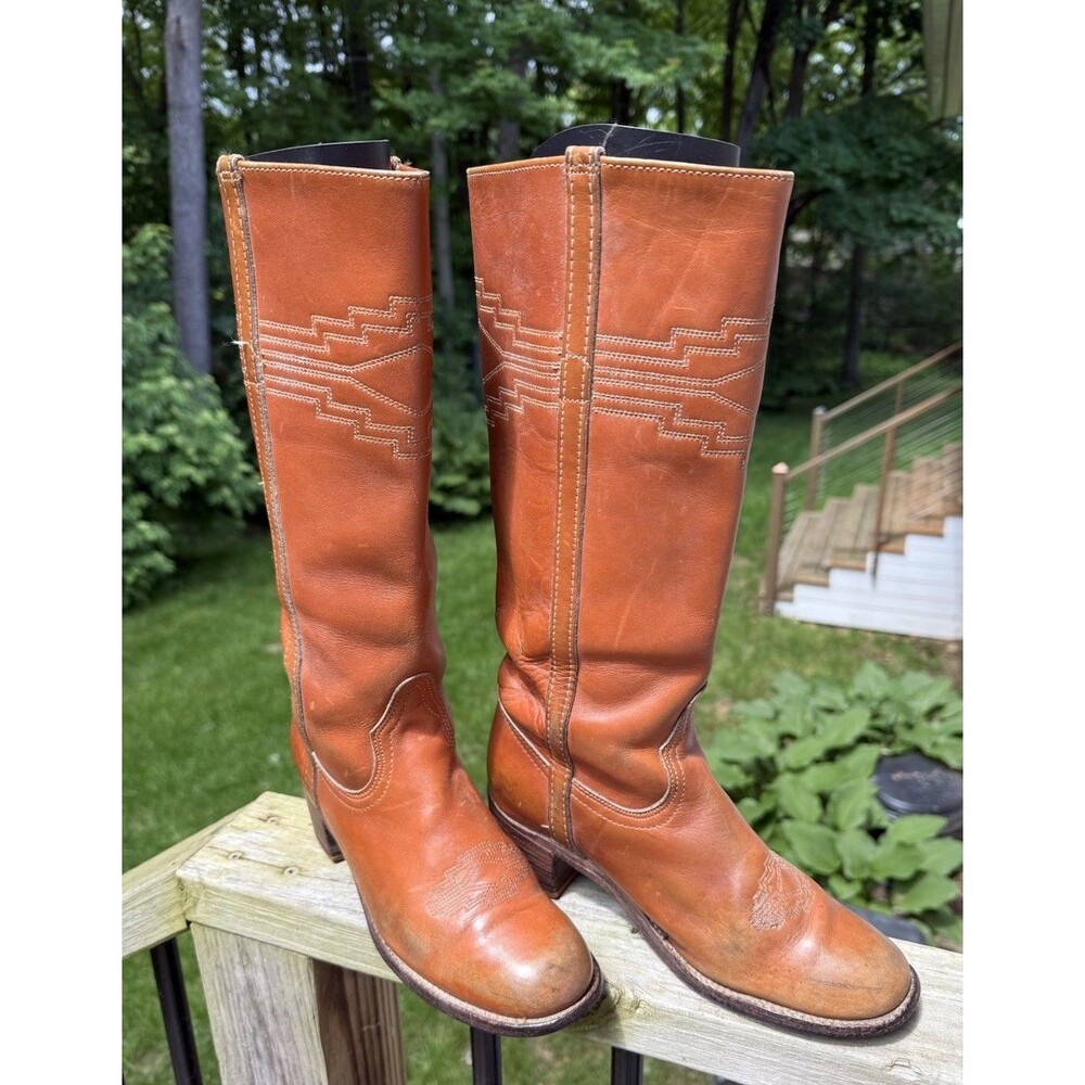 FRYE Campus Leather Boots AZTEC Embroidered Stitching Tan Women’s Size 7